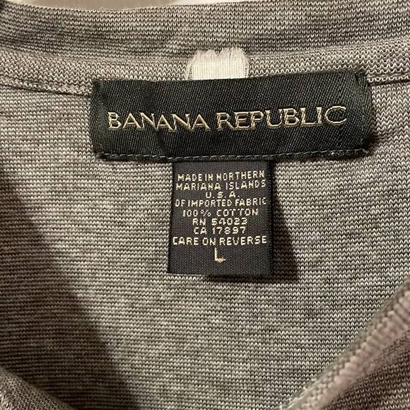 Banana Republic T - Picture 3 of 3